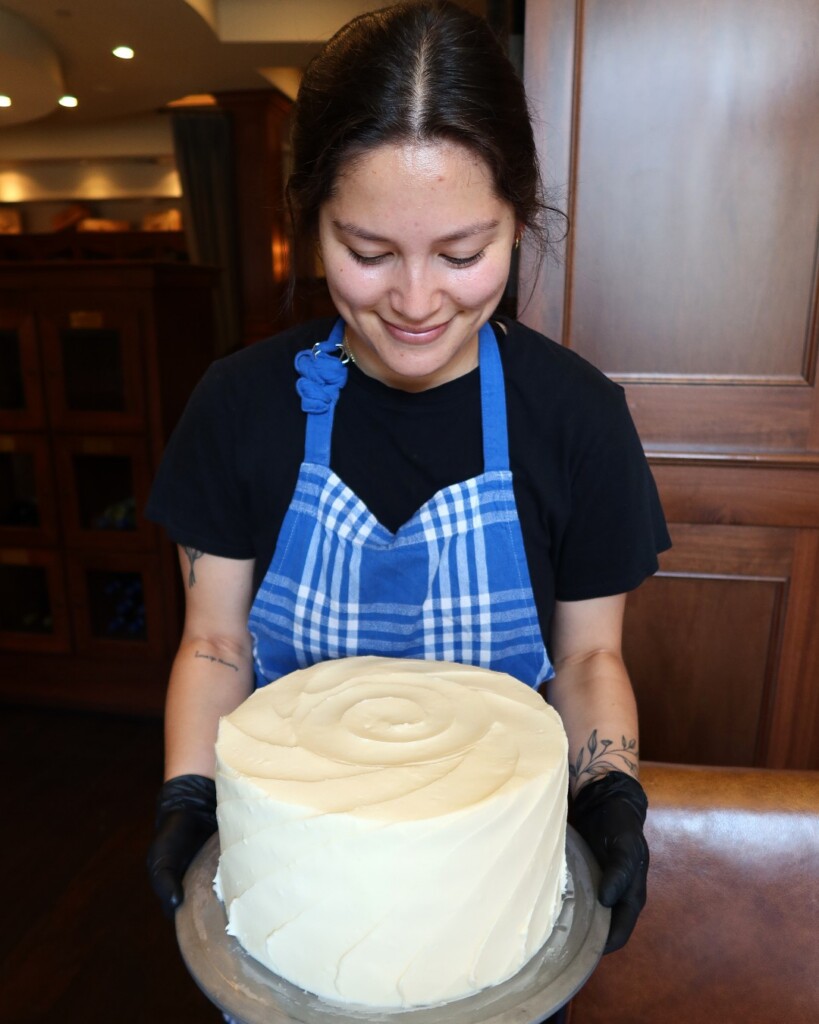 churchills_pastrychef_amy