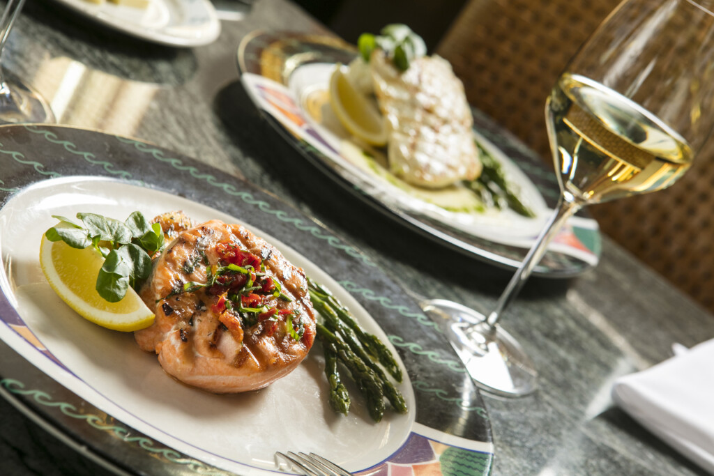 Food Copper River Sockeye Salmon SEA_055
