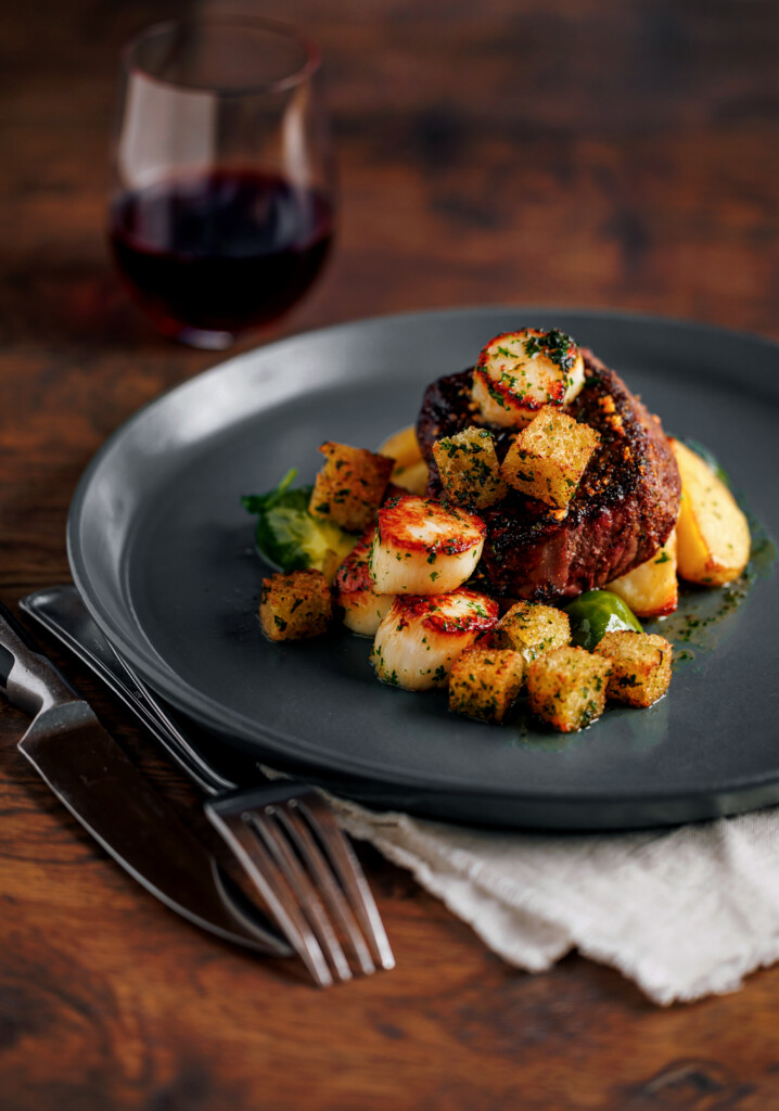 Steak & Scallops